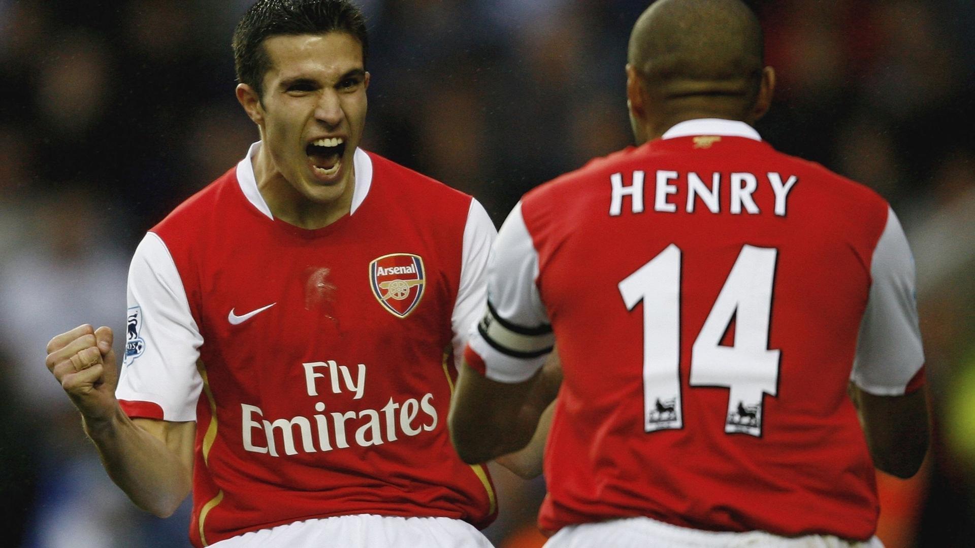 纽卡斯尔瞄准锋线升级，杰克逊成备选，优先目标锁定欧洲新星